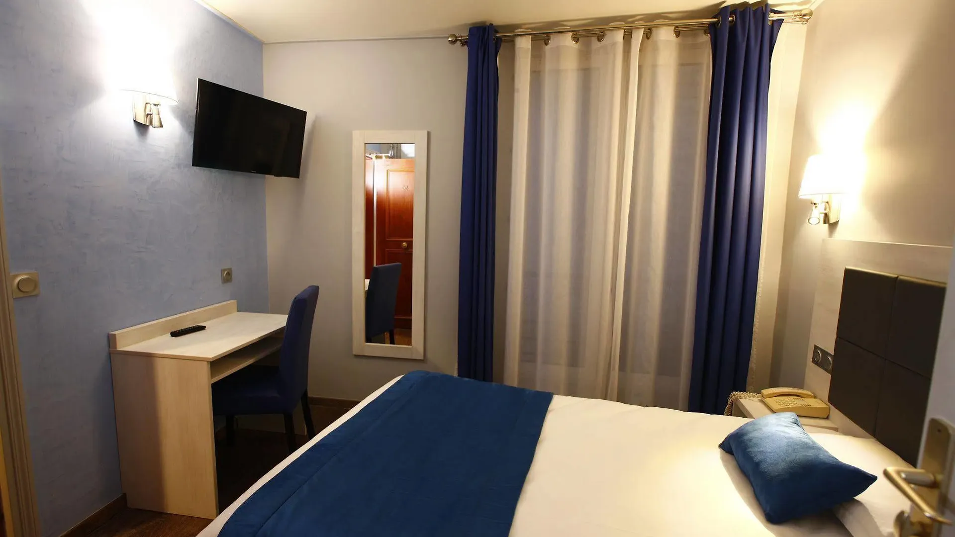Hotel Sunny 2*